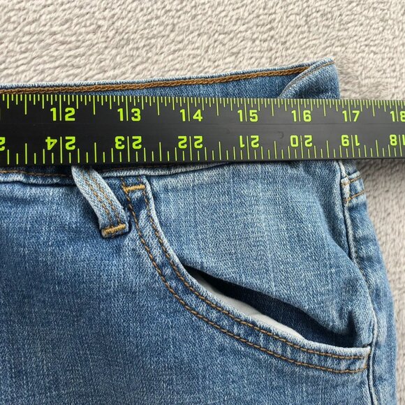 Levis Womens 515 Bermuda Jean Shorts Size 12 Blue Denim Classic Casual Cuffed - Picture 5 of 15